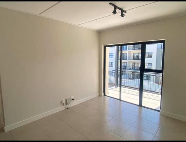 1 BEDROOM PROPERTY TO RENT IN RICHWOOD